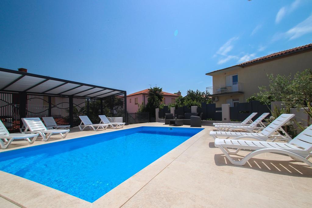 Apartments Villa Rivarella Novigrad  Номер фото